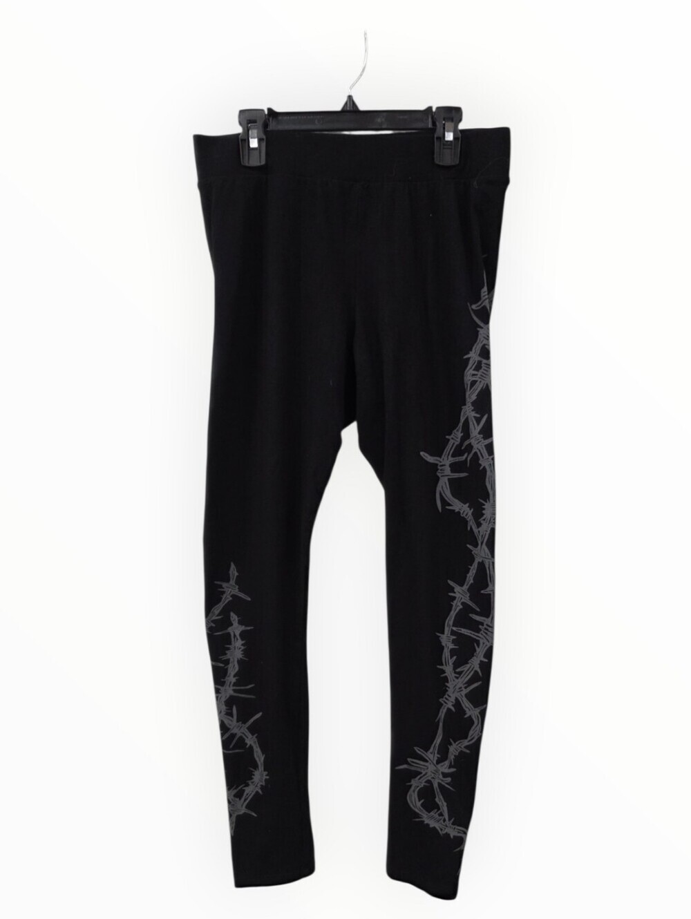 Torrid 0 nightfall black leggings with barbed wire design